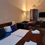 Cityappartement Am Theaterplatz 아파트 바이마르
