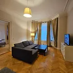 アパート Cityappartement Am Theaterplatz *