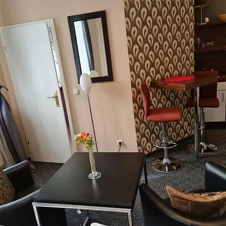 Apartment Cityappartement Am Theaterplatz *