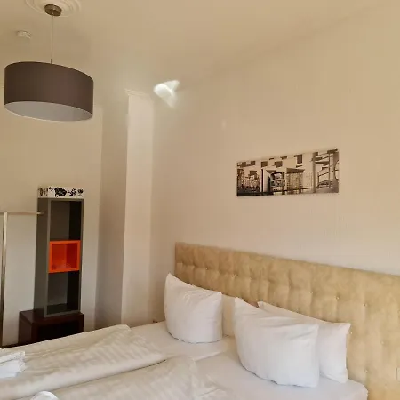 Apartment Cityappartement Am Theaterplatz *