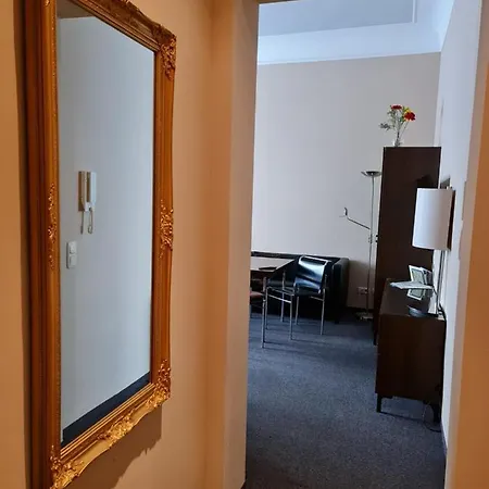 Cityappartement Am Theaterplatz Lägenhet *