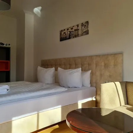 Apartment Cityappartement Am Theaterplatz *
