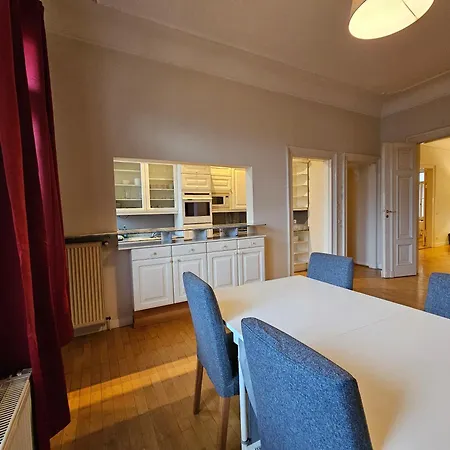 Lägenhet Cityappartement Am Theaterplatz